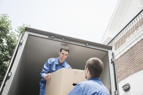 Removal vehicle supporting a student flat move in Waterloo