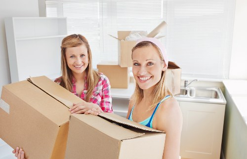 Local unpacking support for an apartment in Waterloo
